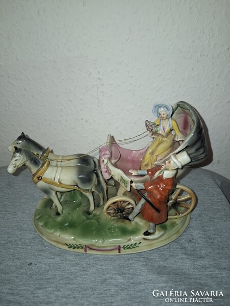 Lippelsdorf  Kétlovas hints párral  eladó szép festéssel, állapotban  20x27x12,5  cm GDR