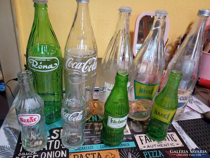 ,sok retro üvegek Coca-Cola stb mától liciten .Több száz Aukció és Akció