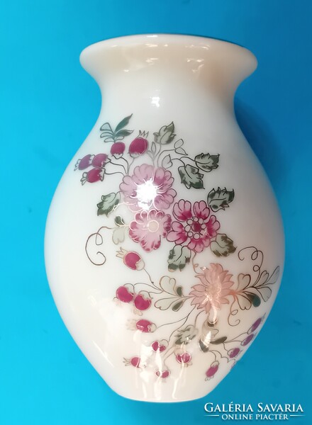 Zsolnay Kis váza virágmintás