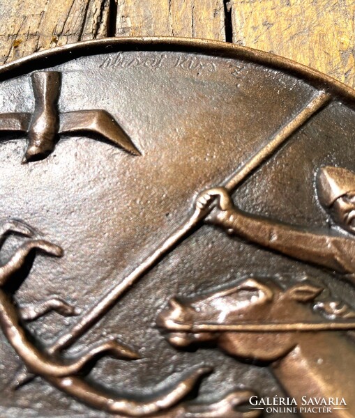 Olcsai - Kiss Zoltán régi bronz dombormű relief plakett Vadászati Világkiállítás 1971. Csodaszarvas