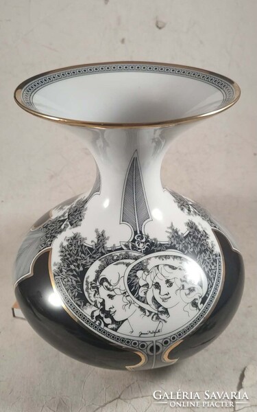 Hollóházi Jurcsák óriás váza 889