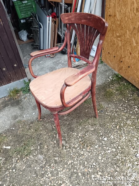 Thonet karos szék