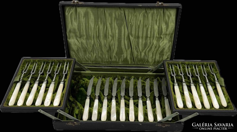 SZECESSZIÓS GYÖNGYHÁZ BERAKÁSOS DESSZERT/GYÜMŐLCSÖS KÉSZLET