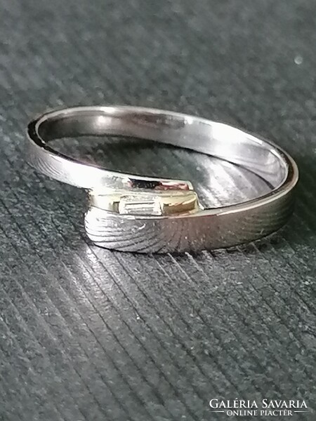 Platina gyémánt gyűrű