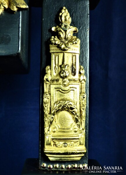 KÁPRÁZATOS, ANTIK KANDALLÓ ÓRA, CA. 1850!!!
