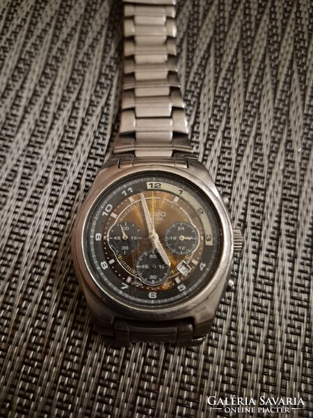 Casio Edifice EF-513D Kronográf Karóra