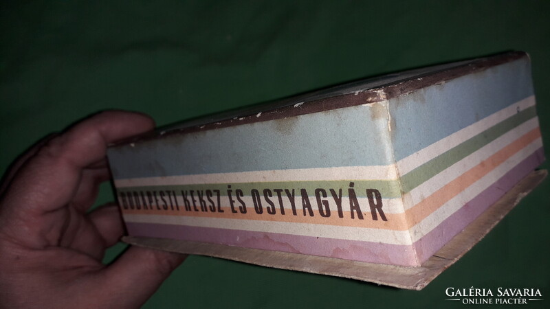 Antik MACKÓ csokoládés doboz NAGYON RITKA BUDAPESTI KEKSZ és OSTYAGYÁR 15 x10 x 5cm a képek szerint