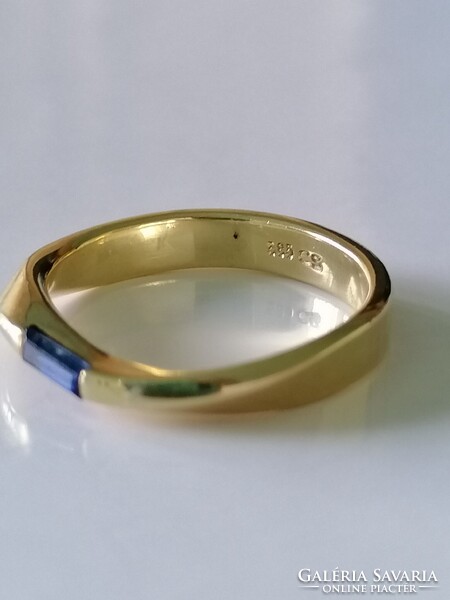 Zafír drágaköves arany gyűrű