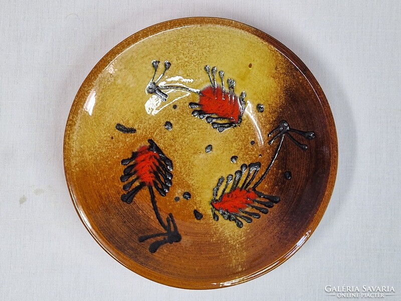 Jelzett Sarkadi iparművészeti mázas kerámia tál vagy fali dísz szép állapotban 21 cm átmérőjű