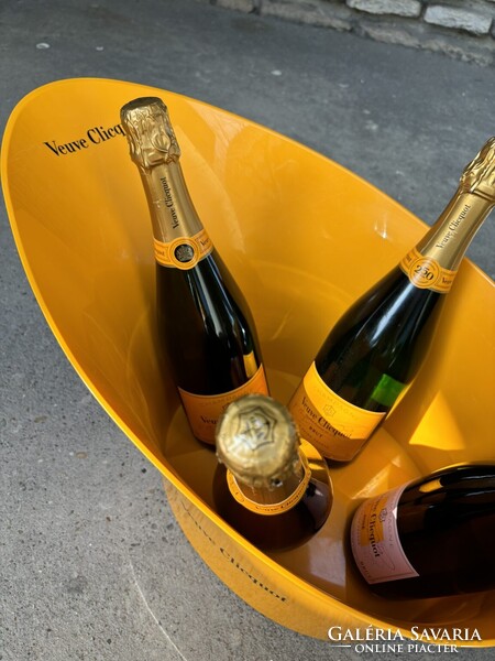 CHAMPAGNE CLUB - Veuve Clicquot jégtál – 6 palackos fesztivál pezsgőhűtő