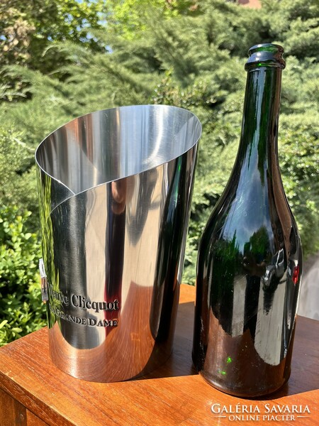 CHAMPAGNE CLUB - Veuve Clicquot „La Grande Dame” Polírozott Acél Pezsgőhűtő