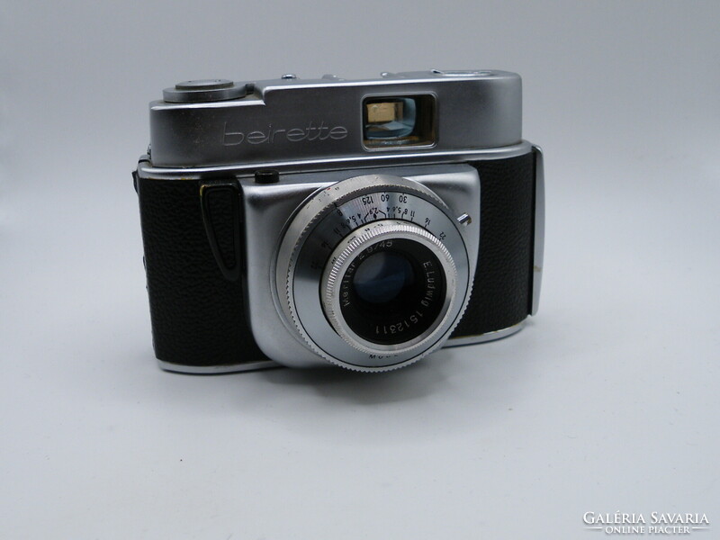 K671 Beier Beirette bőrtokos 35mm -es fényképezőgép