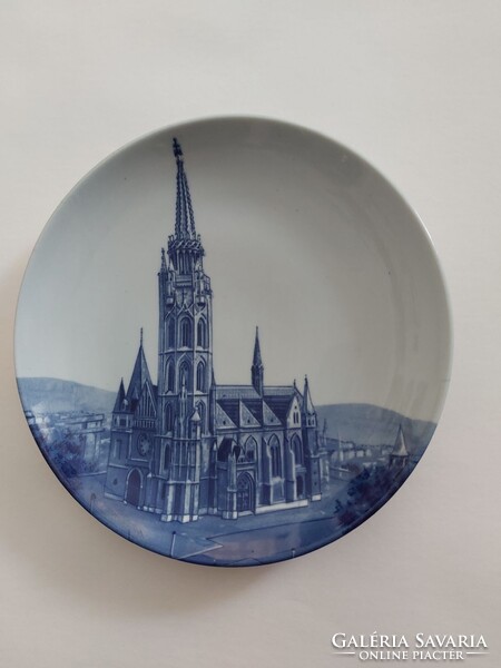 Mátyás templom Hollóházi porcelán falra akasztható dísztányér