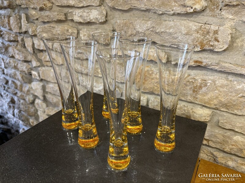 CHAMPAGNE CLUB - Veuve Clicquot „Trendy” pezsgőspohár készlet – 6 db kézzel készült