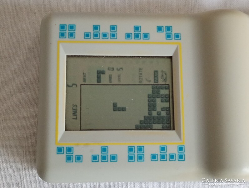 Tetrisz klasszikus Brick Game hordozható elektronikus játék Super 8 in 1 retro működik