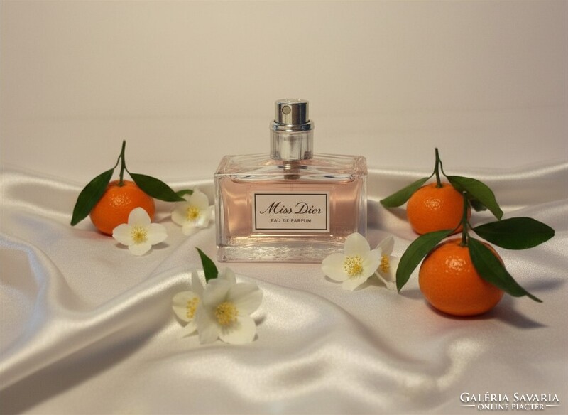 Miss Dior Eau de Parfum 30 ml női parfüm