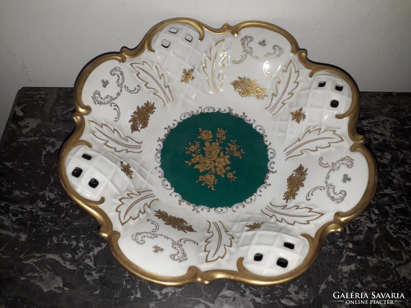 Reichenbach - Wallendorf porcelán kínáló.