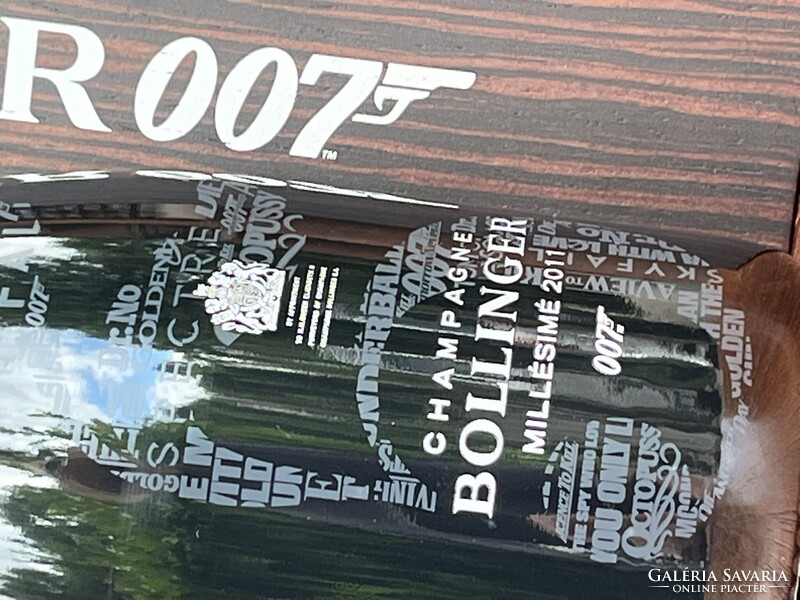 CHAMPAGNE CLUB - Bollinger 007 James Bond Limited Edition Millésimé 2011