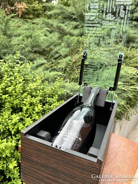 CHAMPAGNE CLUB - Bollinger 007 James Bond Limited Edition Millésimé 2011