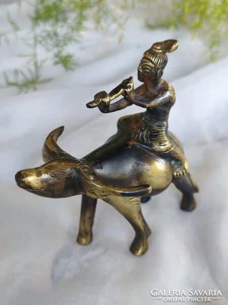 Régi bronz szobor
