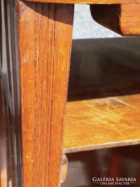 Jacob és Josef Kohn asztal - Gustav Siegel terv. / gramofon-hanglemez... ( " Thonet " )