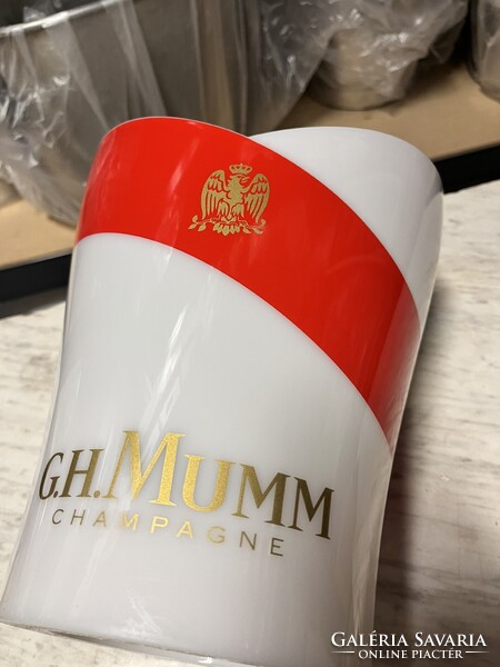 CHAMPAGNE CLUB - G.H. MUMM Cordon Rouge Design Pezsgő Jégveder