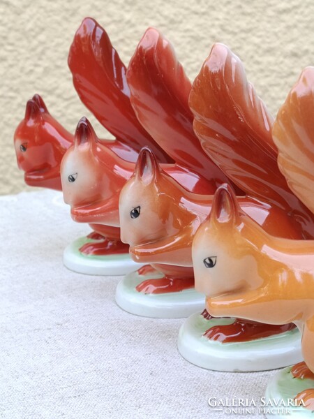 Retro régi hollóházi PORCELÁNFIGURA - mókus
