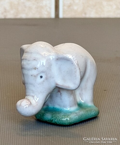 Walter Bosse:  Kleines Mammut figura!