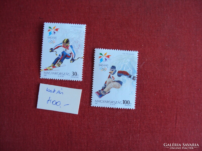 Magyar postatiszta bélyegek blokkok jó árban  eladók-Sz-9