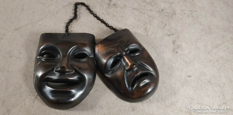 Antik bronz falimaszkok 526