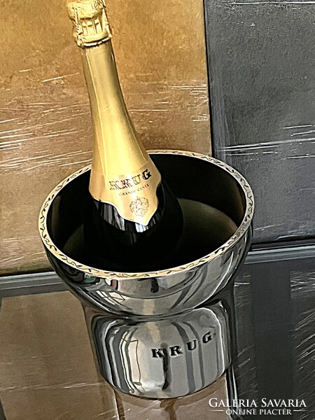 CHAMPAGNE CLUB - KRUG Champagne – François Bauchet által tervezett ón pezsgőhűtő veder – Első kiadás
