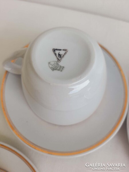 Zsolnay 5 szemelyes aranyszegelyes teas szett