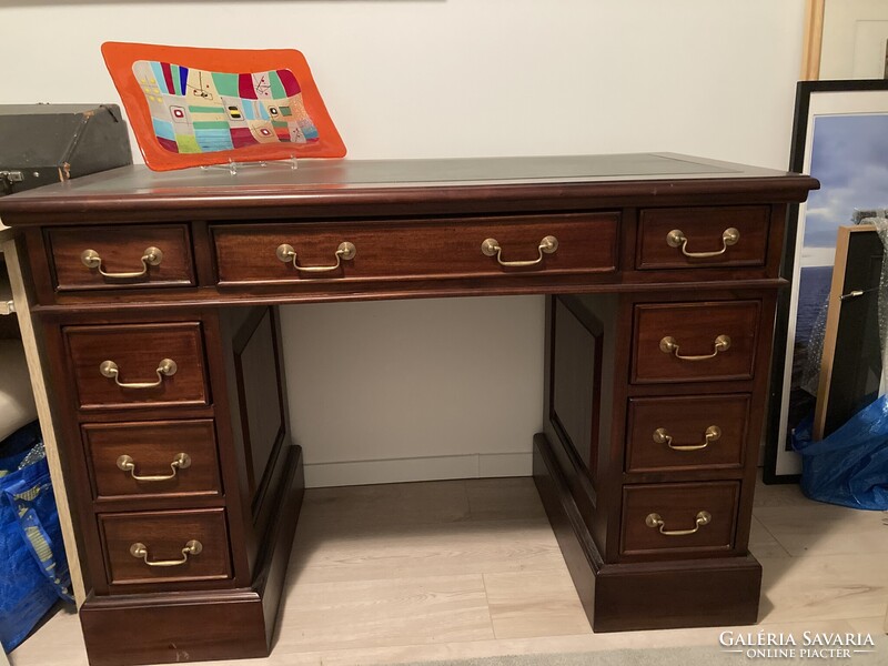 Mahagóni íróasztal, 9 fiókkal, 120x60 cm, Mahagony desk, 9 drawers