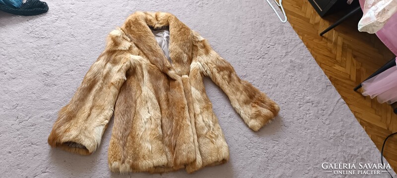 Vintage Beige-Honey Colored Fur Coat, Elegant Feminine Cut