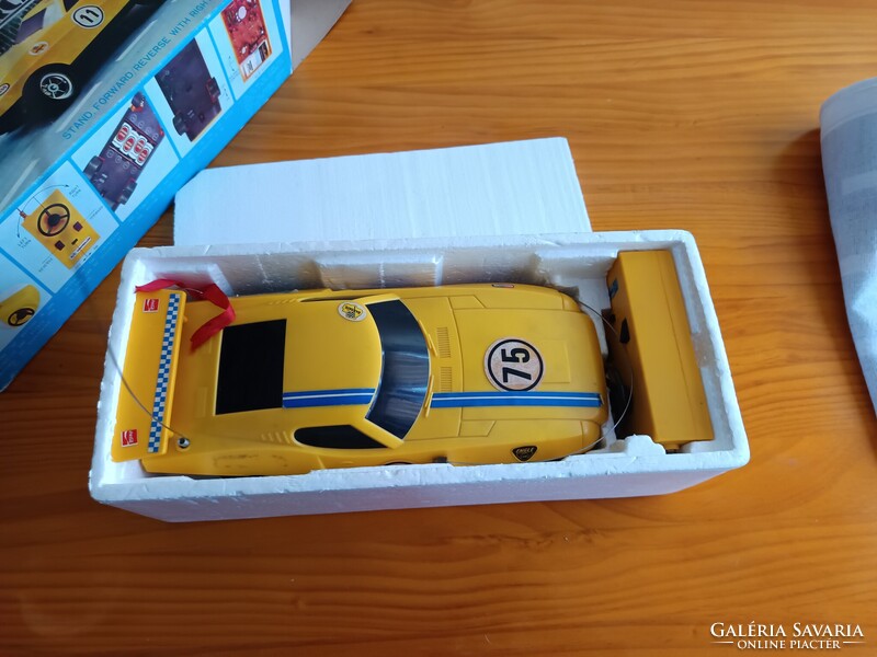 Ritkaság! Vintage LaTrax Alpha RCX RC autó (1977) – Működőképes, gyári dobozában