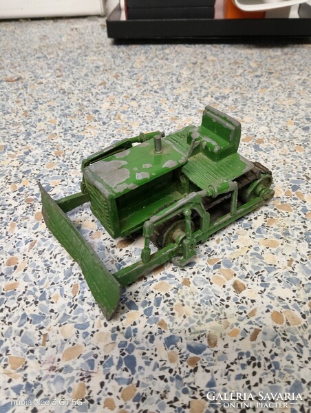 Eladó nagyon régi Matchbox