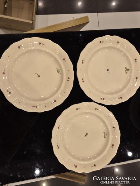 Kerámia tányér