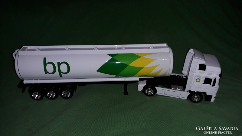 Minőségi ÓRIÁS- NEW RAY MAN BP - teljes fém kamion modell jármű dobozával 1:43 39cm a képek szerint