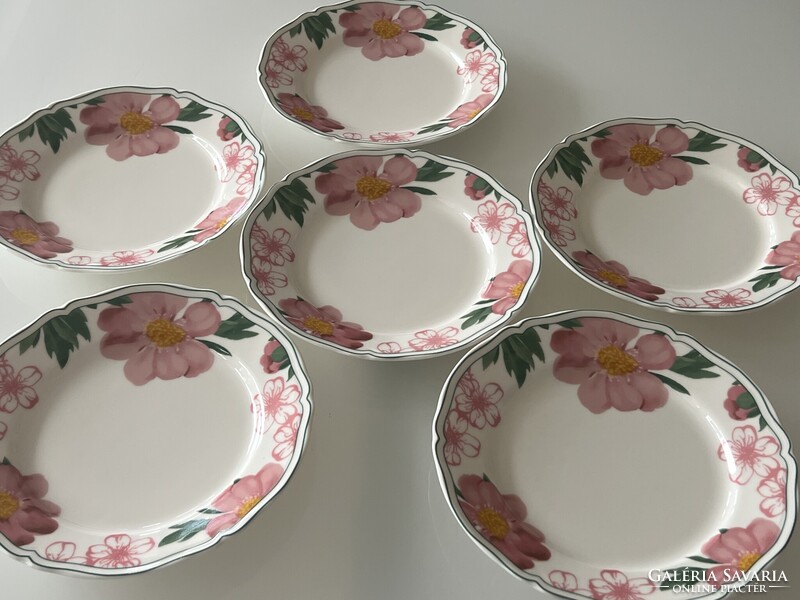 Porcelán reggeliző tányérok vadrózsa mintával, 21 cm átmérő