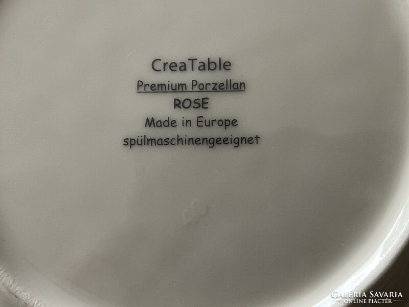 Porcelán reggeliző tányérok vadrózsa mintával, 21 cm átmérő