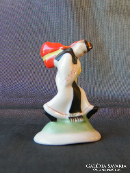Herendi mini porcelán legény