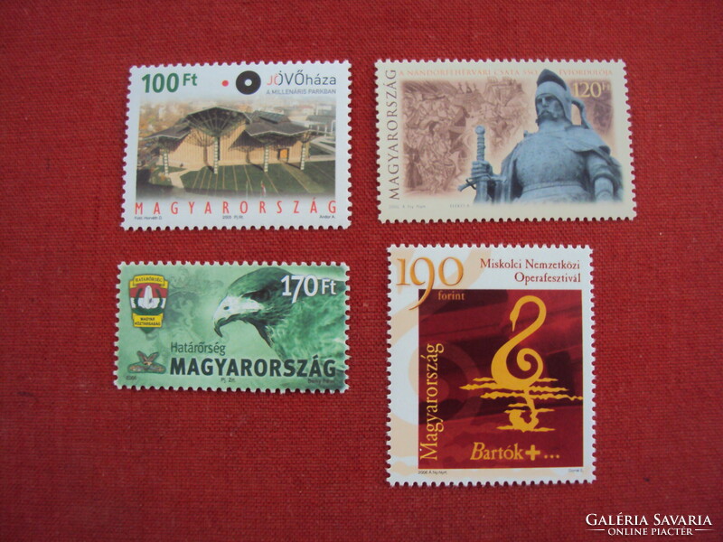 Magyar postatiszta bélyegek blokkok névértéken eladók-He-33