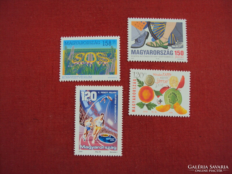 Magyar postatiszta bélyegek blokkok névértéken eladók-He-29