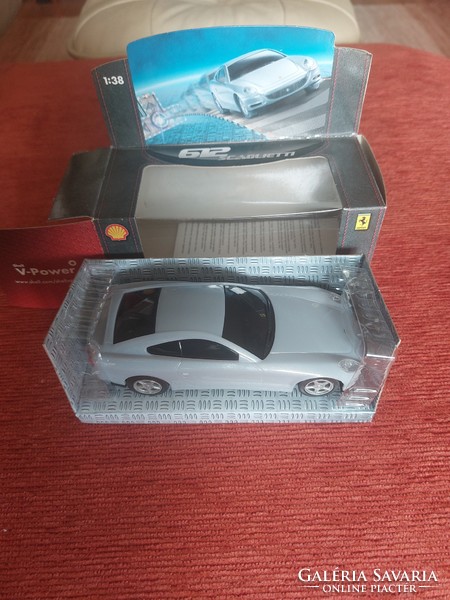 Ferrari G12 matchbox