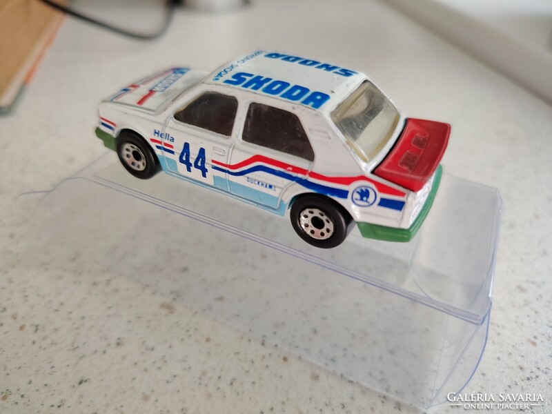 Matchbox Skoda 130 LR