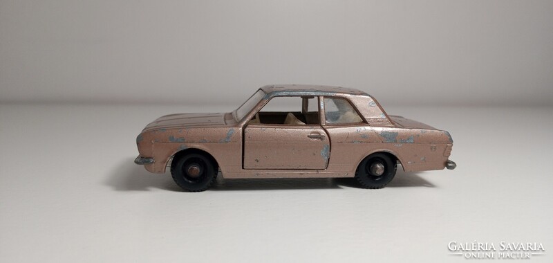 Matchbox Ford Cortina
