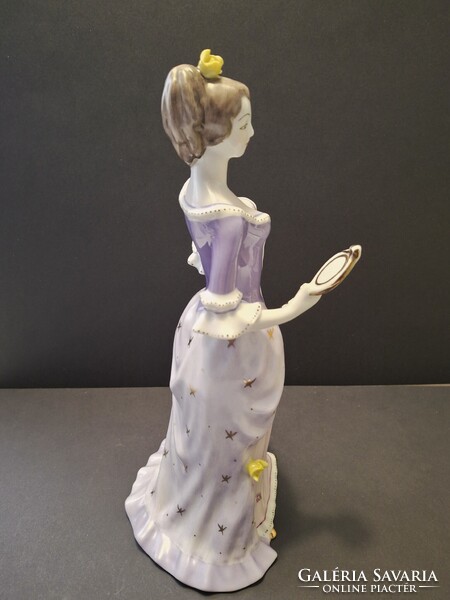Hollóházi porcelán barokk hölgy tükörrel, 27 cm