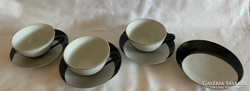 Hollóházi porcelán 3 db kávés – fekete-fehér, arany szegélyes