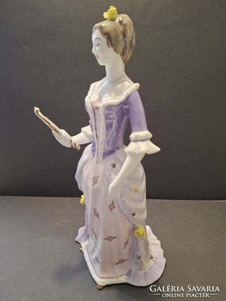 Hollóházi porcelán barokk hölgy tükörrel, 27 cm