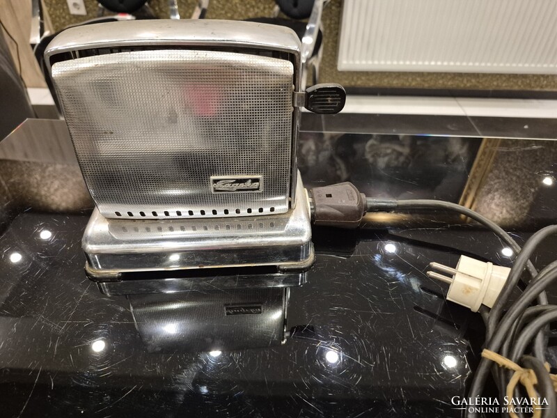 Retro toaster
